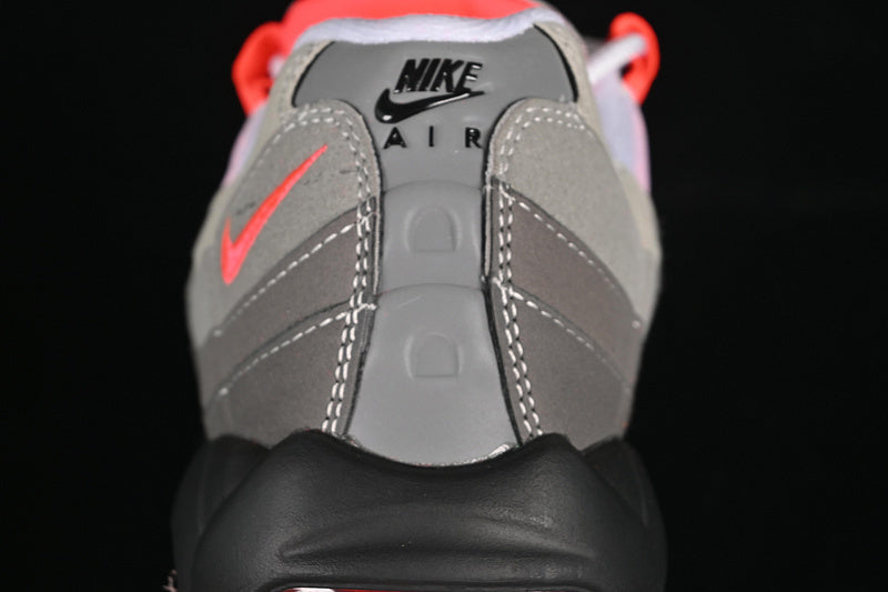 Nike Air Max 95 "Solar Red"