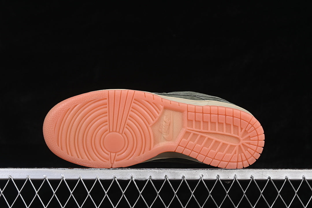 Nike SB Dunk Low Pro B "Sequoia  Light Army"