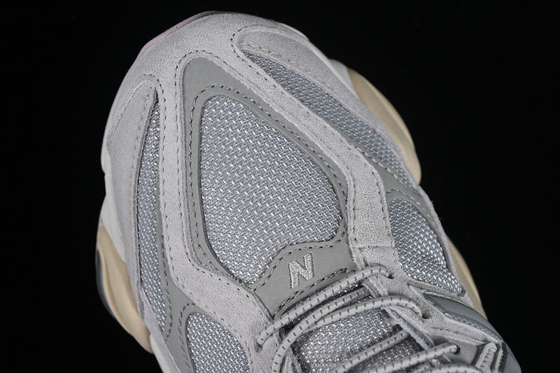 NB 9060 "Grey Lilac"