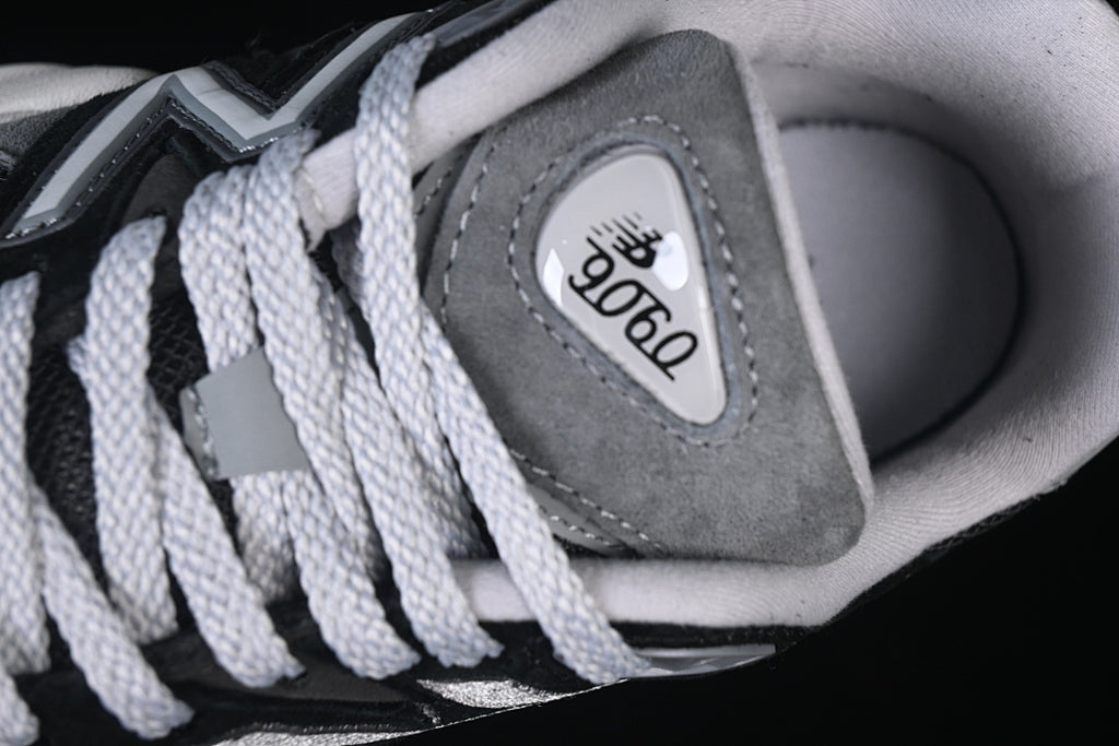 NB 9060 "Black/Grey"