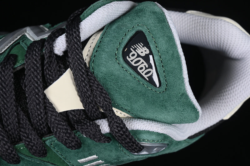 NB 9060 "Team Forest Green"