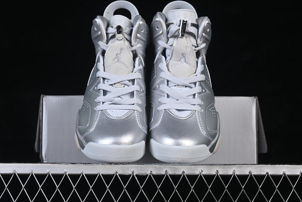 Air Jordan 6 Retro x Paris Saint-Germain "Metallic Silver