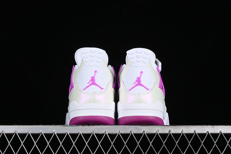 Air Jordan 4 Retro "Hyper Violet"