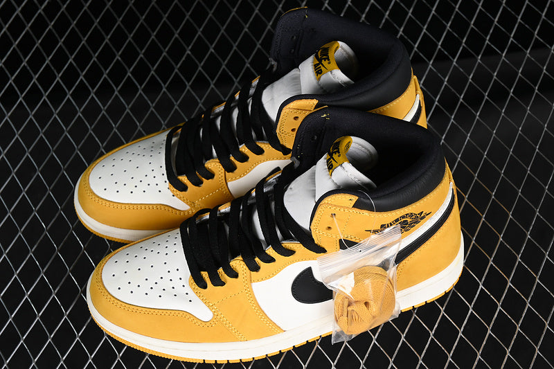 Air Jordan 1 Retro High OG "Yellow Ochre"