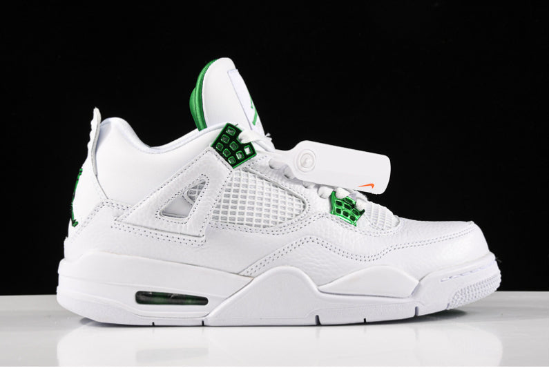 Air Jordan 4 Retro "Metallic Green"