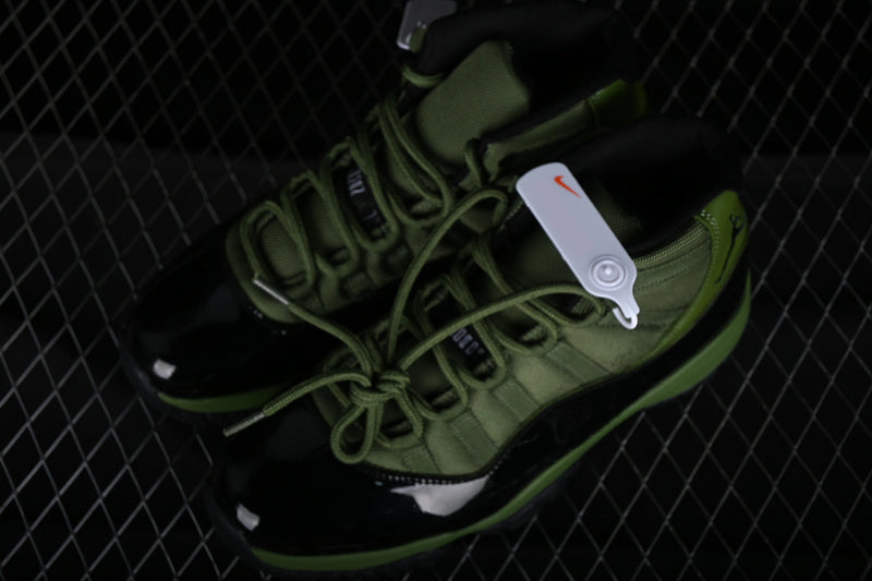 Air Jordan 11 Retro "Green"