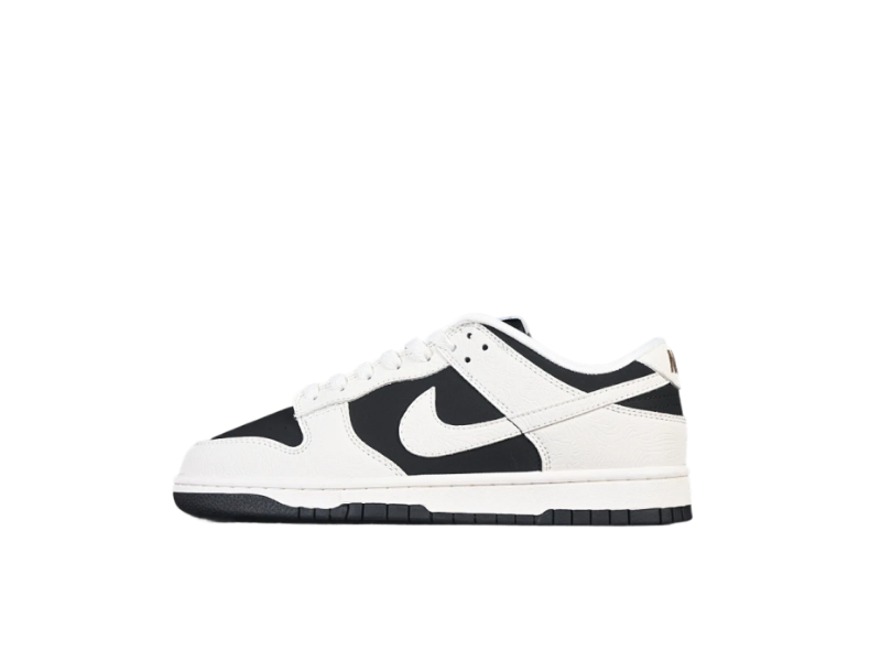 Nike SB Dunk Low "Reverse Panda"