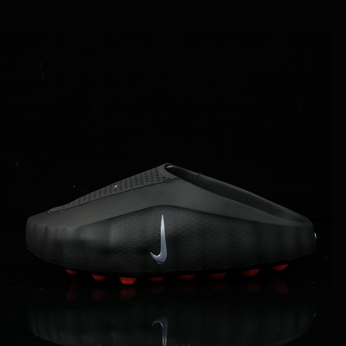 Nike Mind 001 "Black Hyper Crimson"