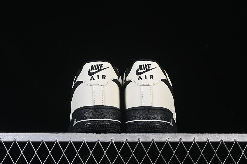 Nike Air Force 1 "Cream/Black"