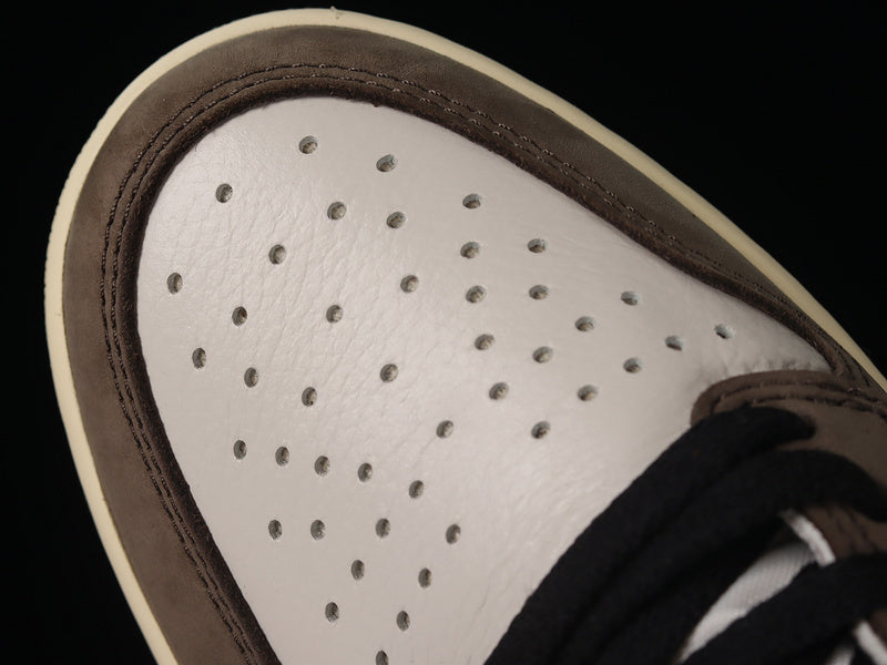 Air Jordan 1 Retro High OG X Travis Scott "Sail Mocha"