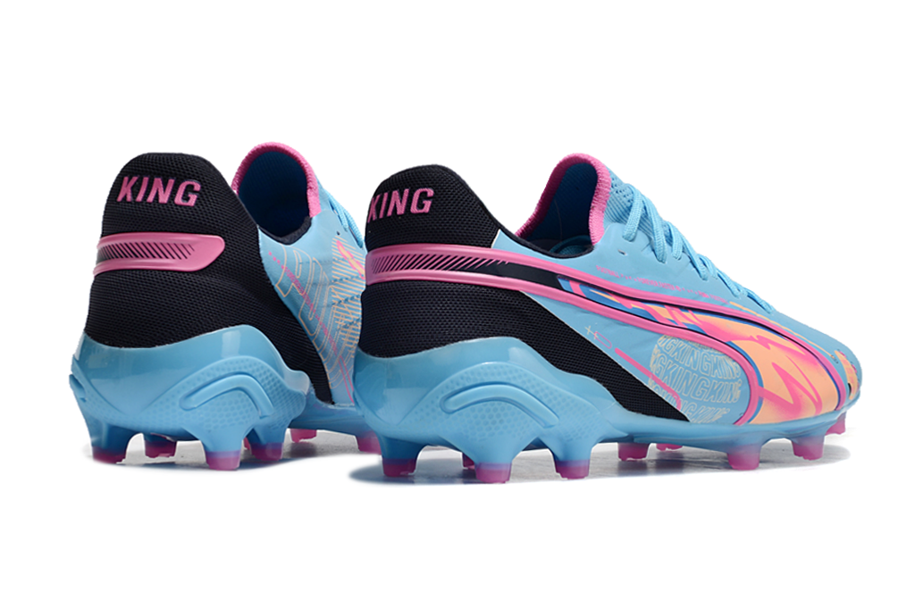 PUMA King Ultimate FG/AG "Luminous Blue/Poison Pink"
