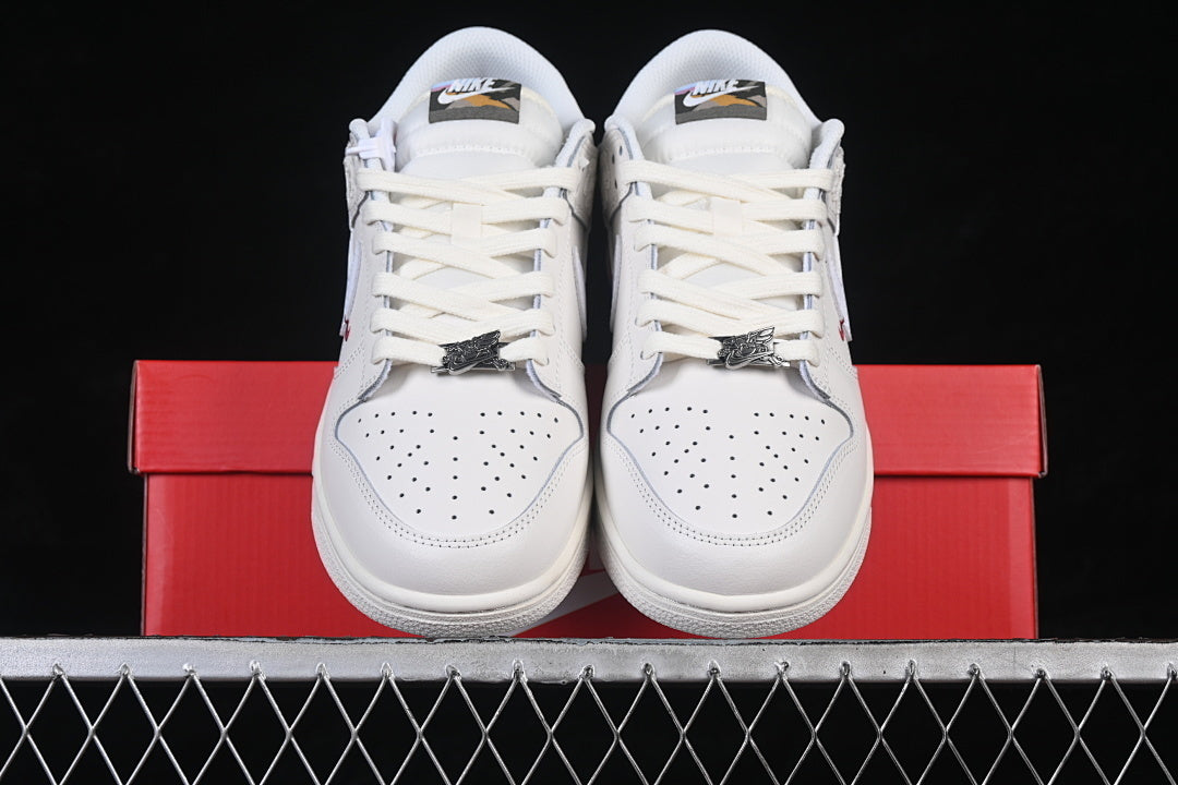 Nike SB Dunk Low "Give Her Flowersr"