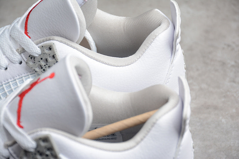 Air Jordan 4 Retro "White Oreo"