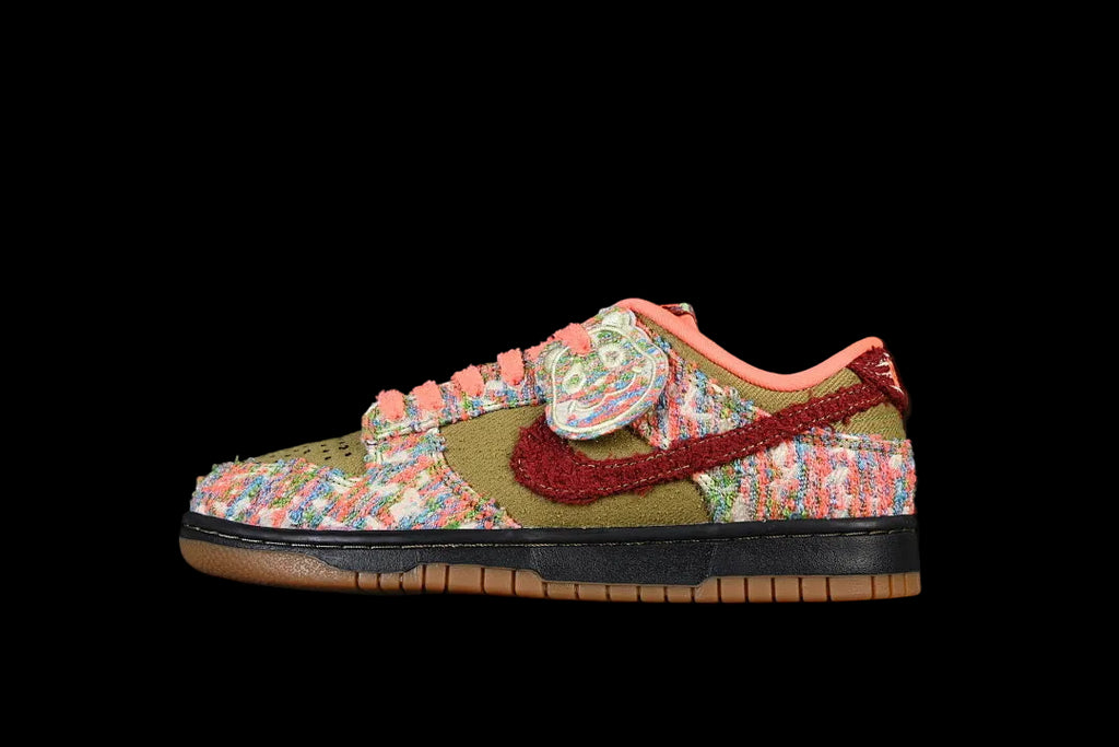 Nike SB Dunk Low "Panda-monium"