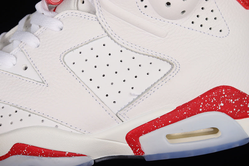 Air Jordan 6 Retro  "Red Oreo"