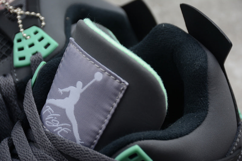 Air Jordan 4 Retro "Green Glow"
