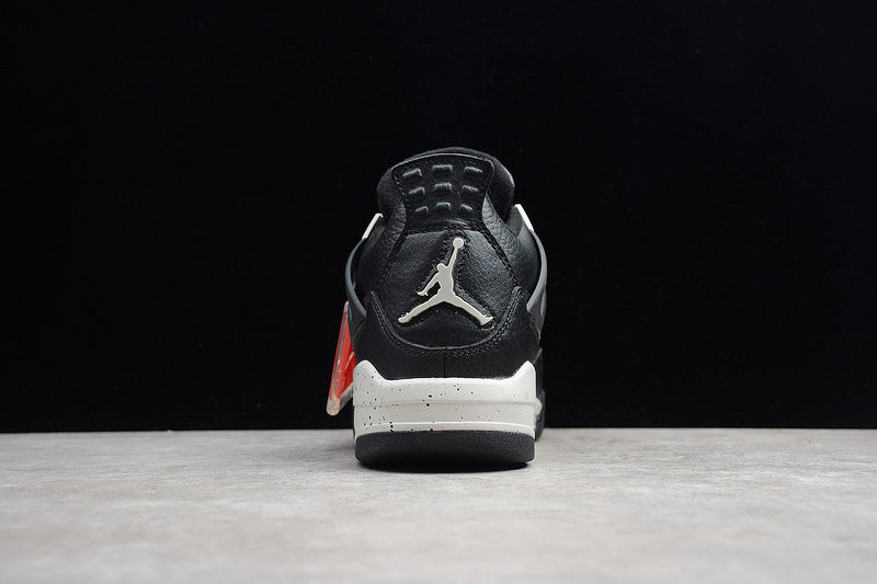 Air Jordan 4 Retro  LS "Black Oreo"