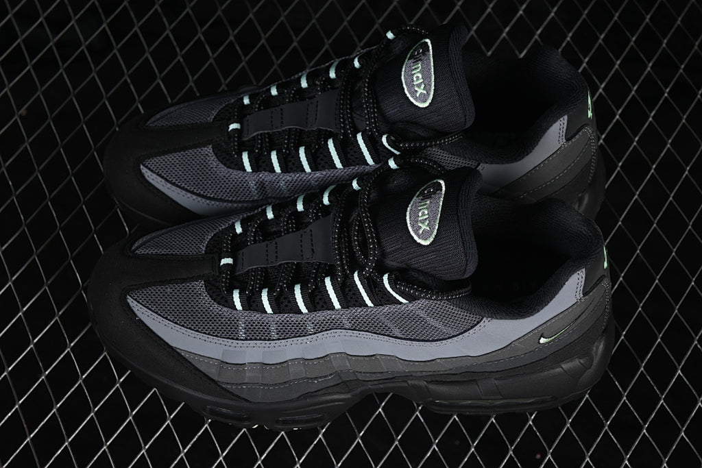 Nike Air Max 95 "Vapor Green"