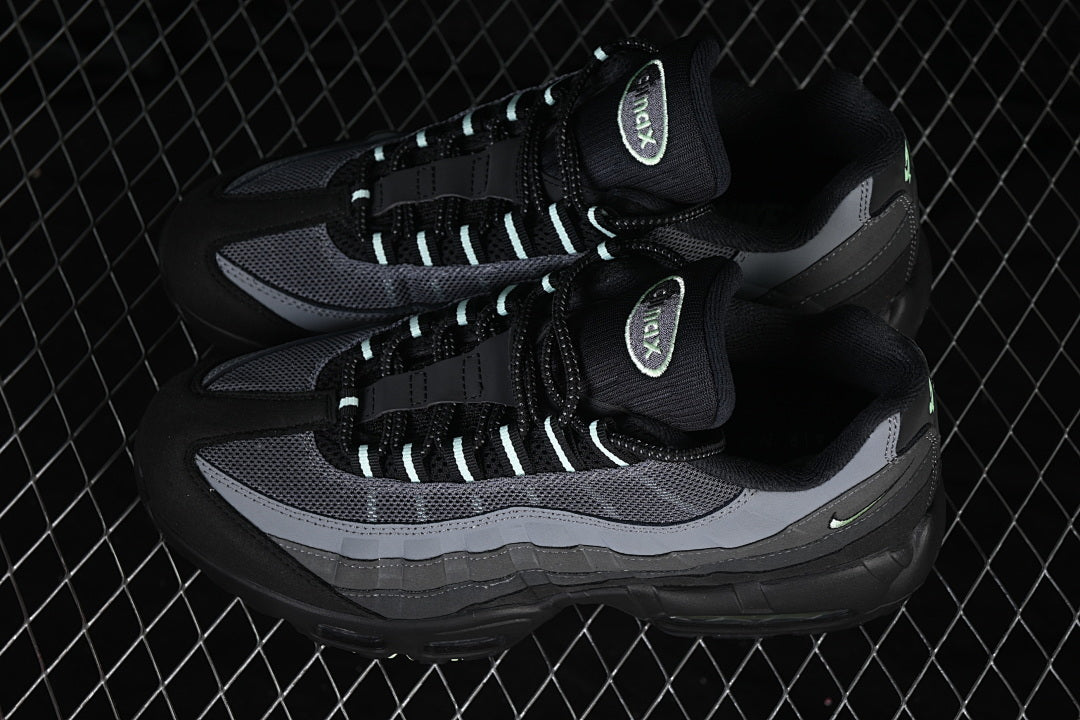 Nike Air Max 95 "Vapor Green"