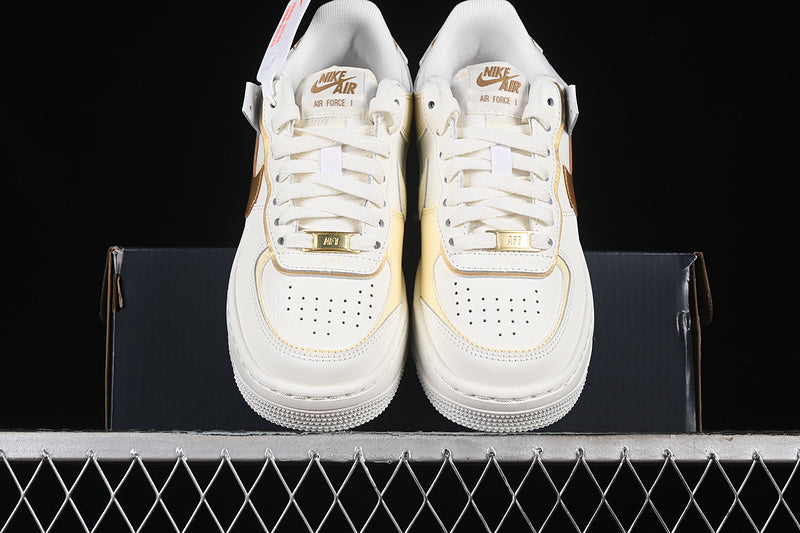 Nike Air Force 1 Shadow "White/Gold"
