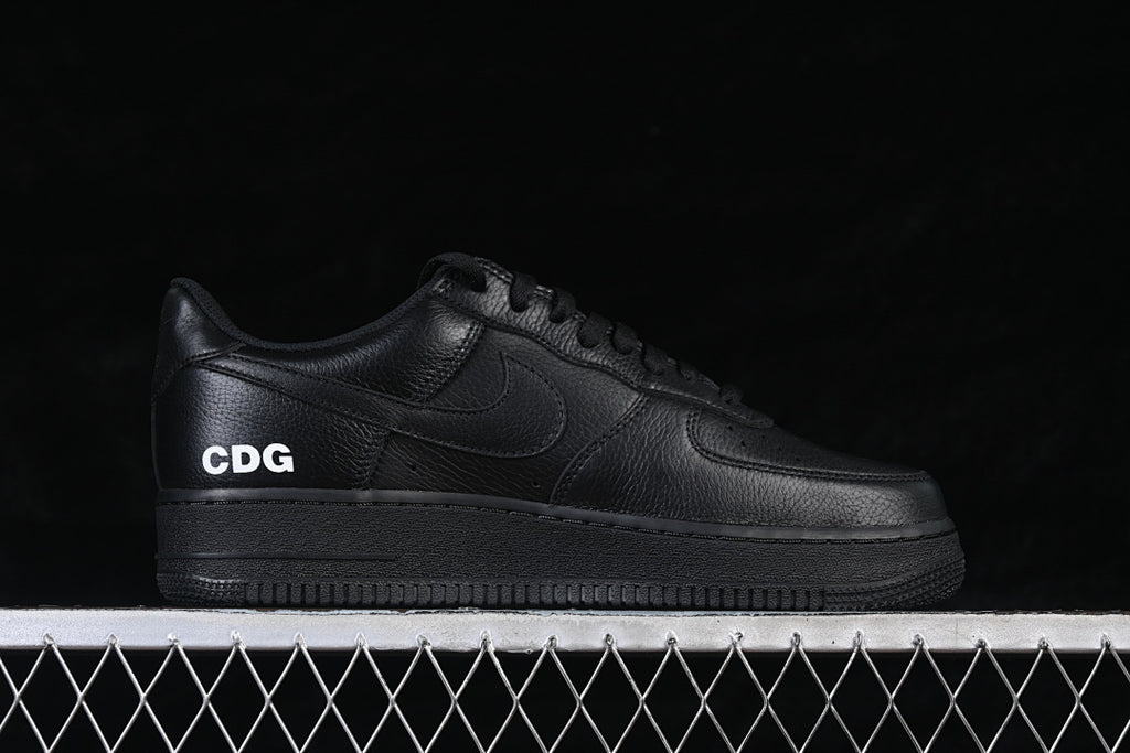 Nike Air Force 1 X Comme Des Garçons "All Black"