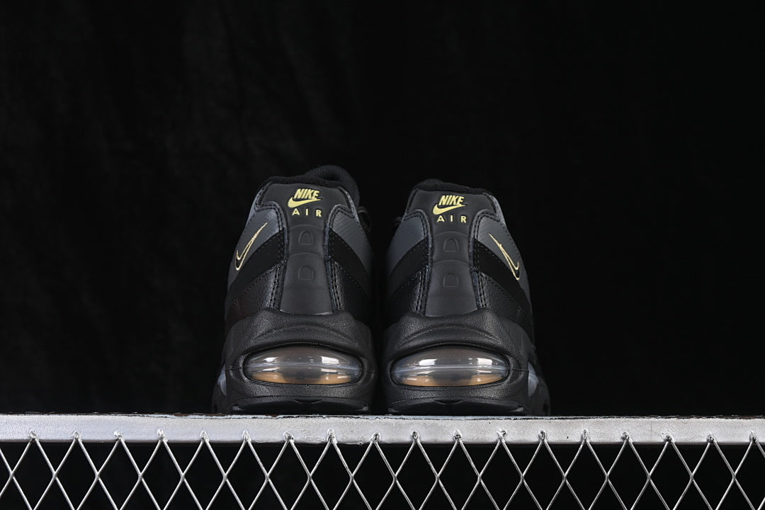 Nike Air Max 95 "Batman"