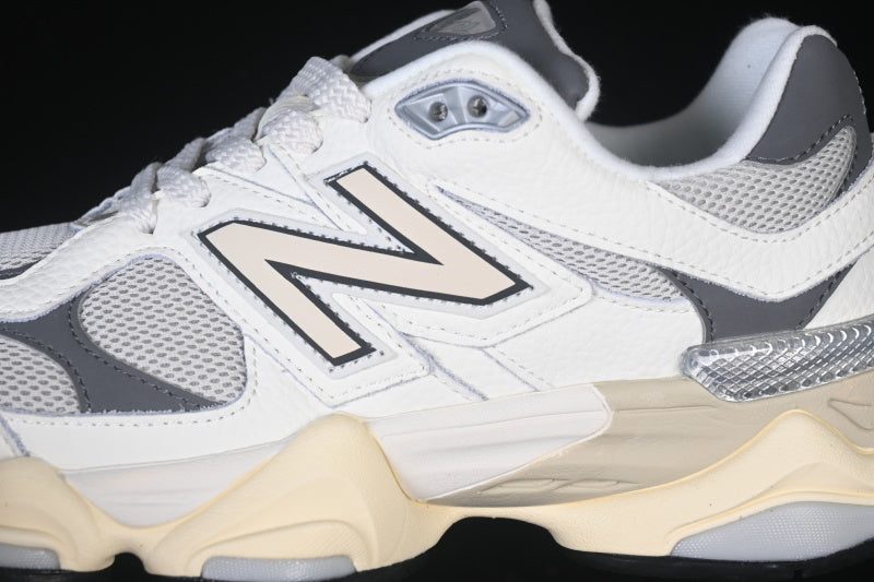 NB 9060 "Sea Salt Castlerock"