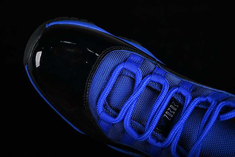 Air Jordan 11 Retro "Royal Blue"