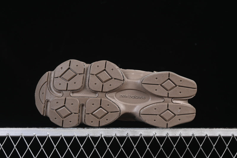 NB 9060 "Chestnut"