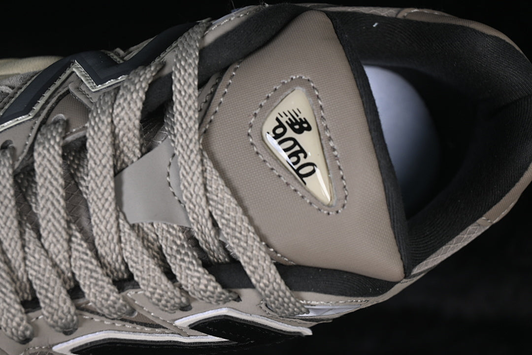 NB 9060  "Arid Stone"