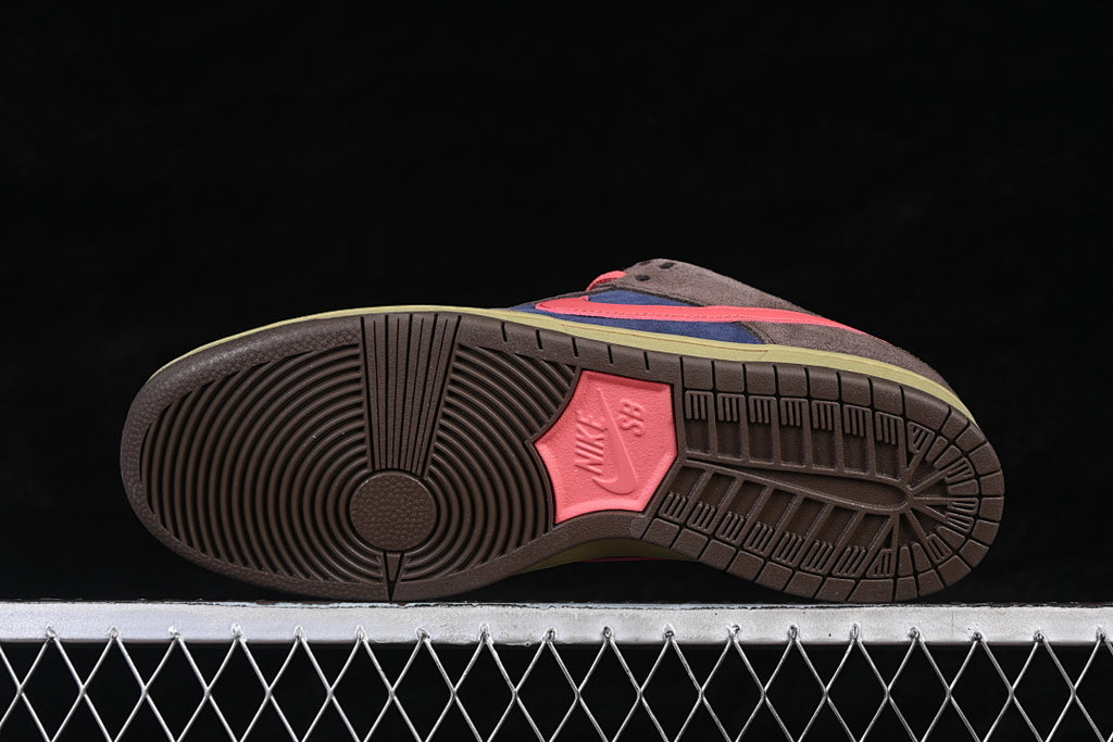 Nike SB Dunk Low Pro Baroque Brown Adobe