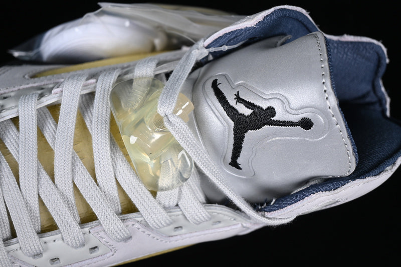 Air Jordan 5 Retro A Ma Maniére "Dawn"
