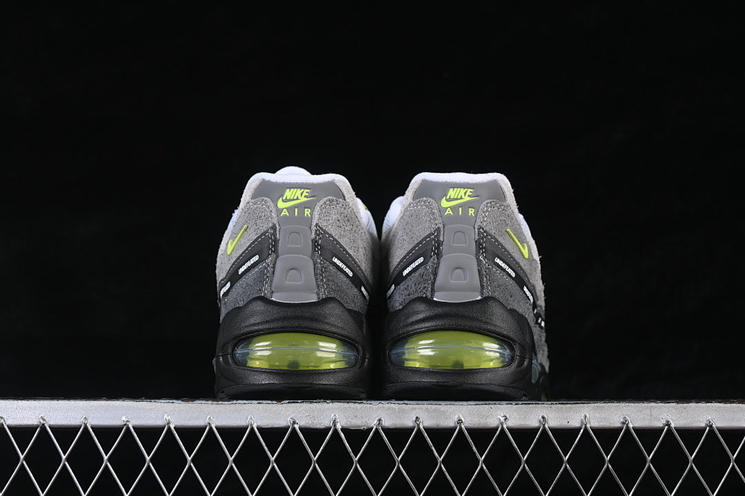 Nike Air Max 95 x UNDEFEATED "Geo NYC Neon"