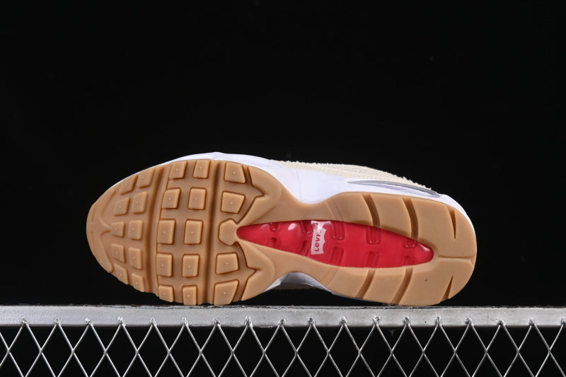 Nike Air Max 95 x Levi's "Light Orewood Brown"