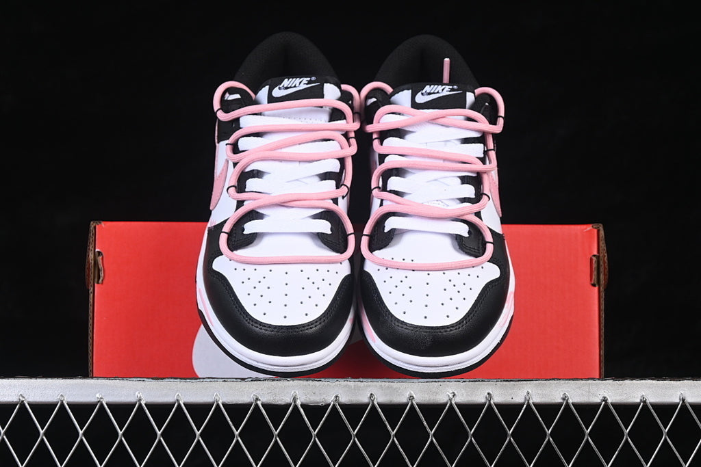 Nike SB Dunk Low X Nia "B/W Pink