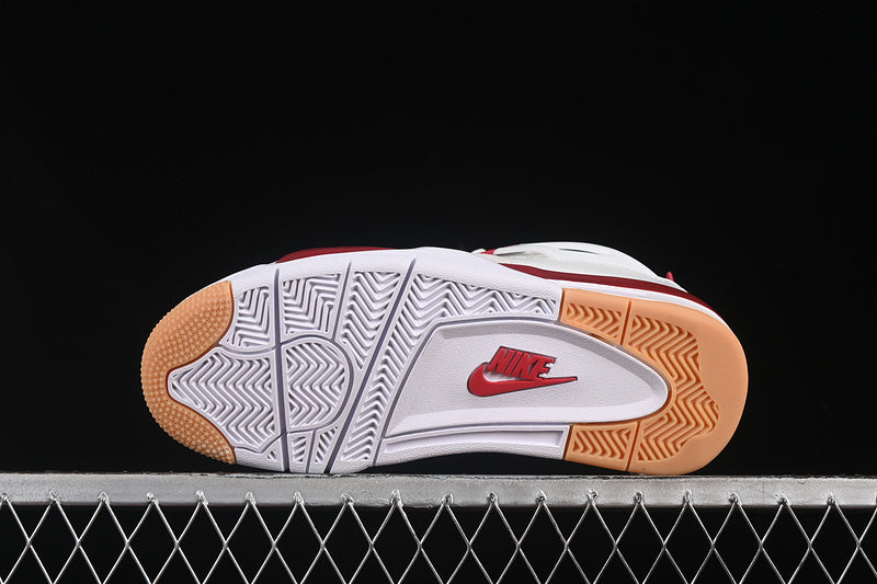 Air Jordan 4 Retro  "Varsity Red"