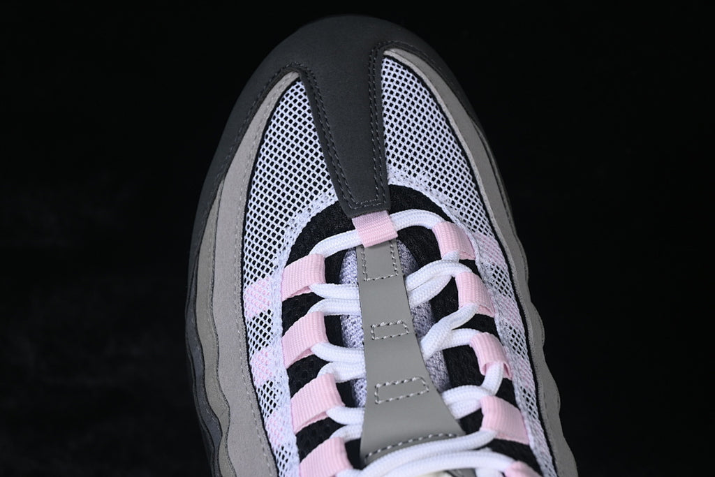 Nike Air Max 95 "Fireberry"