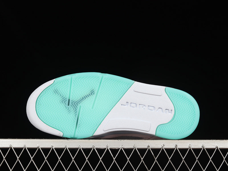 Air Jordan 5 Retro "Easter"