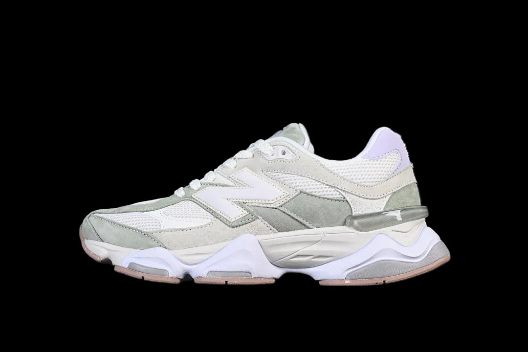 NB 9060  "Garter Snake with Pearl Grey"