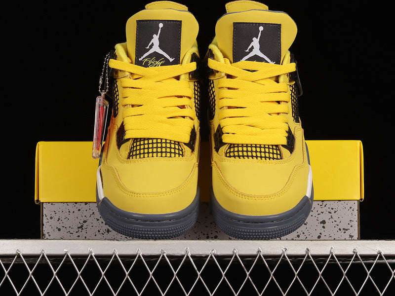 Air Jordan 4 Retro "Lightning"