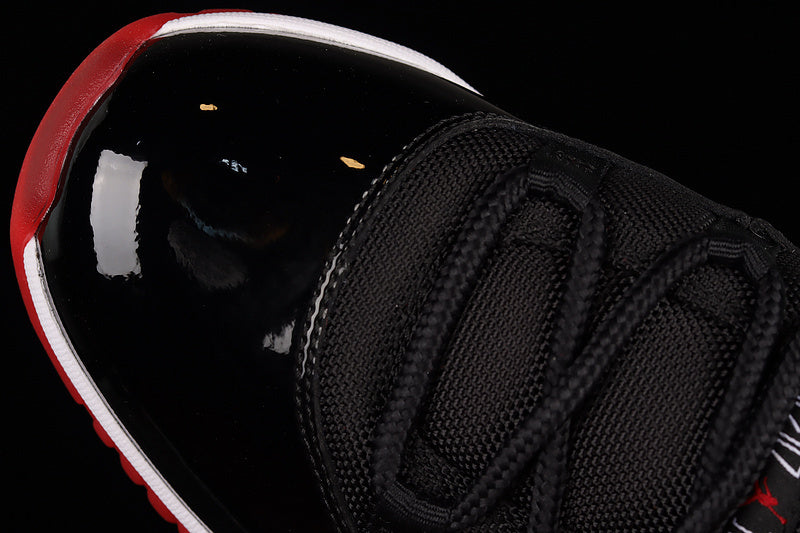 Air Jordan 11 Retro Low "Bred '2015'"