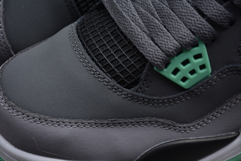 Air Jordan 4 Retro "Green Glow"