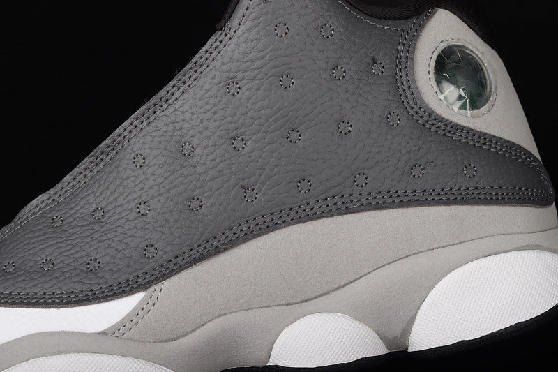 Air Jordan 13 Retro "Atmosphere Grey