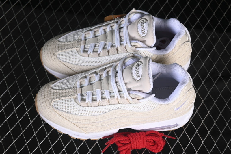 Nike Air Max 95 x Levi's "Light Orewood Brown"