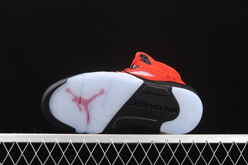 Air Jordan 5 Retro "Raging Bull"