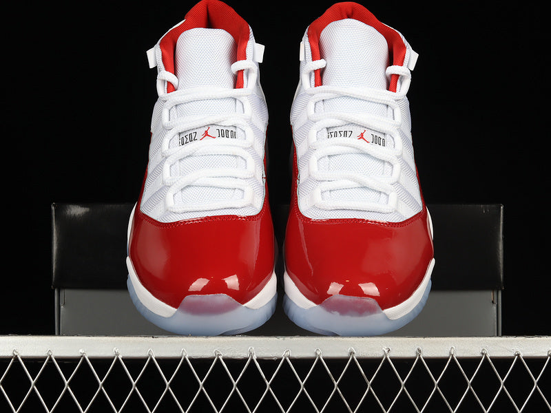 Air Jordan 11 Retro "Cherry"