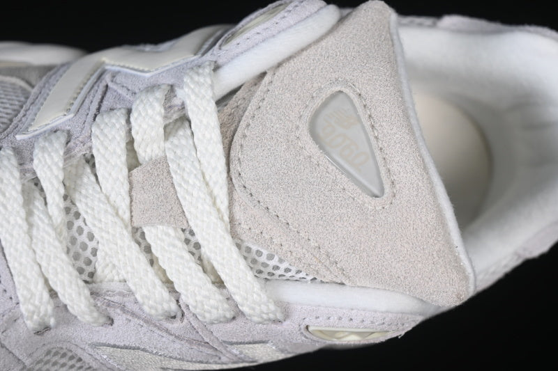 NB 9060 "Quartz Grey Team Cream Sea Salt"