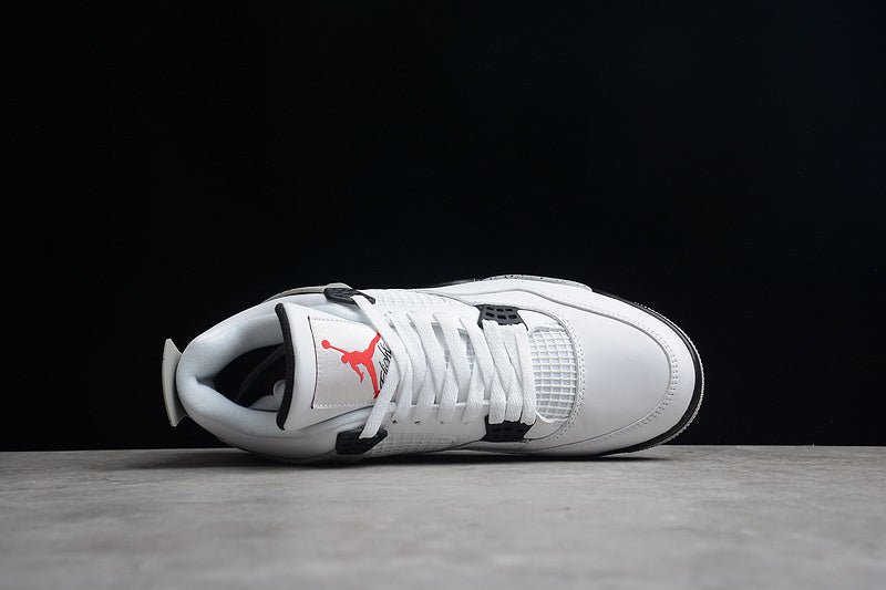 Air Jordan 4 Retro OG “White Cement”