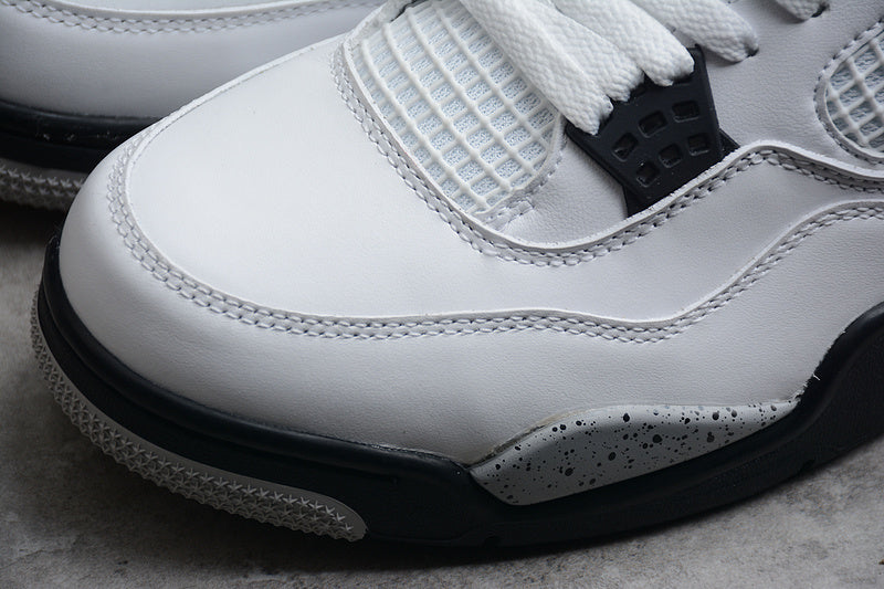 Air Jordan 4 Retro OG “White Cement”