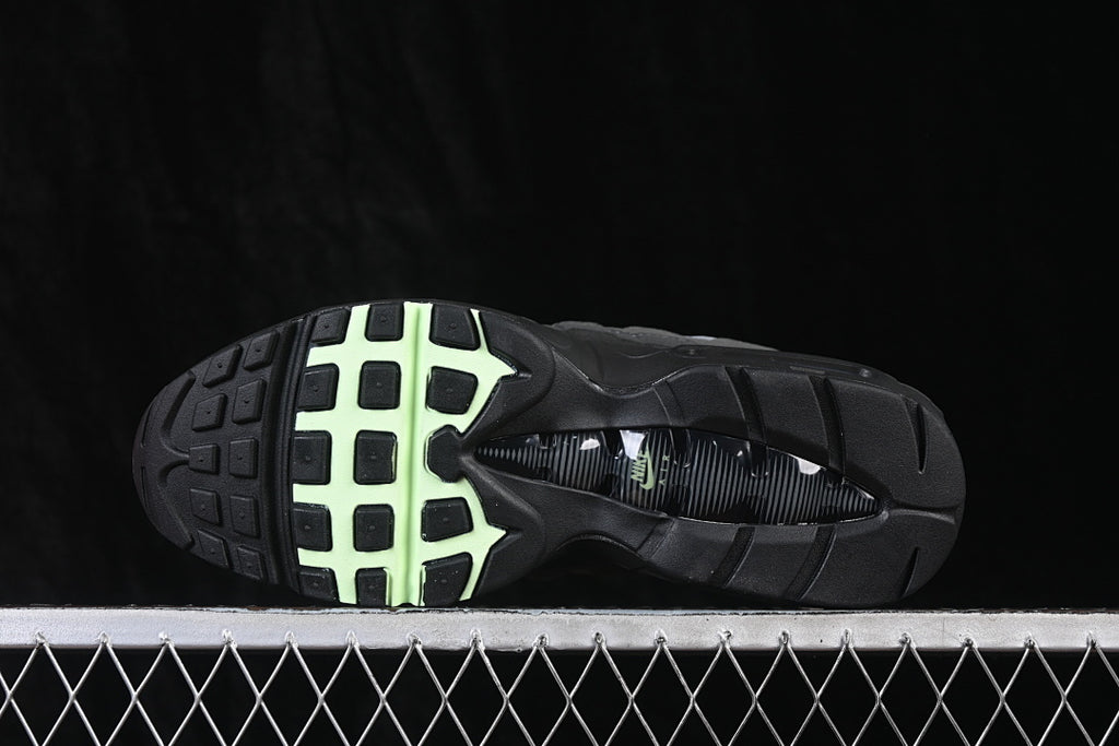 Nike Air Max 95 "Vapor Green"